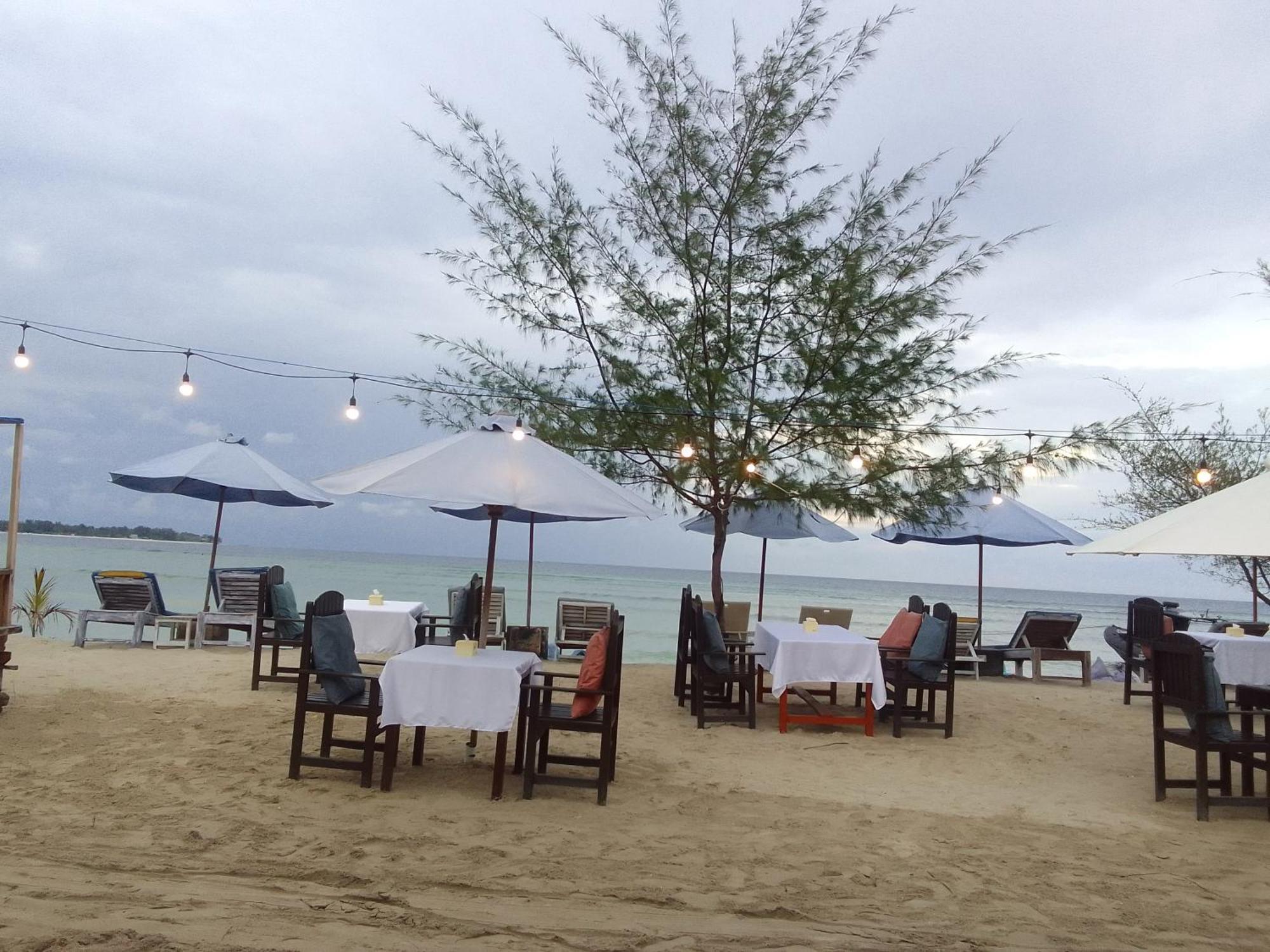 Talent Sunset Villa Gili Air Exterior foto